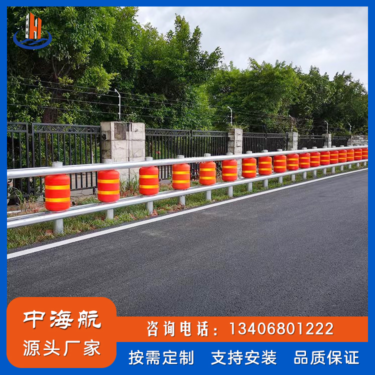 公路旋轉(zhuǎn)桶防護(hù)欄
